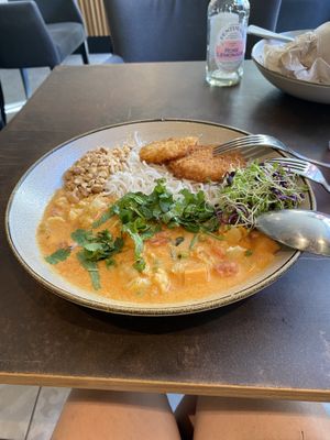 Some kind of curry, it was amazing! And the rose lemonade   at Nordvegan in Oslo