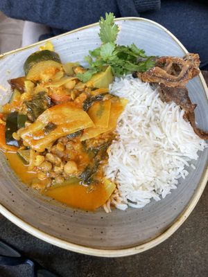 Indian curry with fried oyster mushrooms  at Nordvegan in Oslo