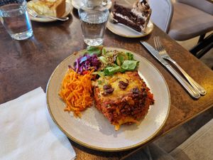 Lasagna with sallad at Nordvegan in Oslo