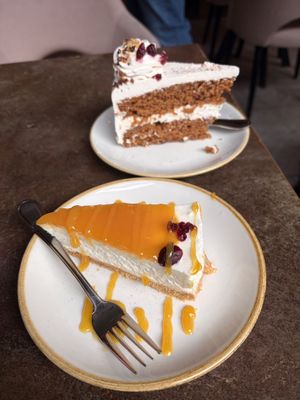 Carrot cake and tropical cheesecake  at Nordvegan in Oslo