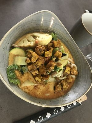 Curry with noodles and tofu  at Nordvegan in Oslo