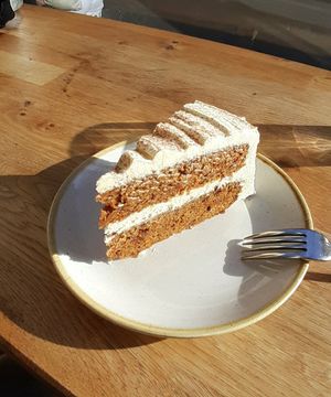 carrot cake at Nordvegan in Oslo