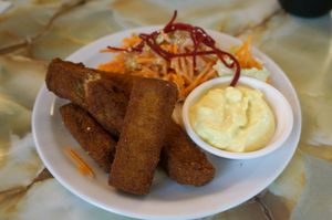 Nuggets at Le Faitout Vegan in Paris