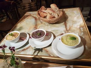 Hummus, black bean + truffle, navy bean + mint at Le Faitout Vegan in Paris