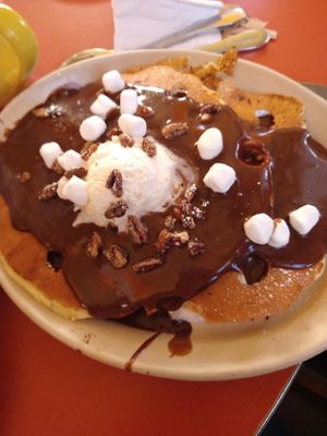Vegan smores pancakes at Snooze in Houston