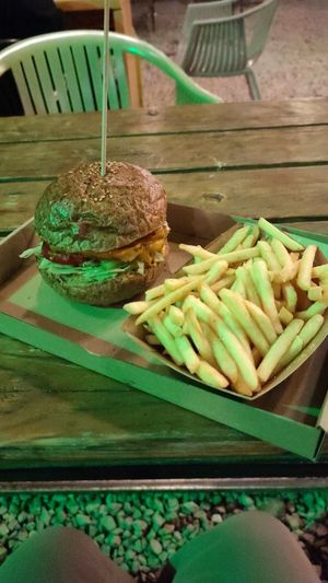 Burger and fries at Las Vegan's - Kazinczy Trailer in Budapest