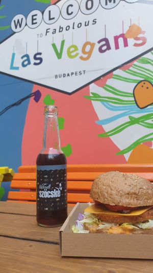  at Las Vegan's - Kazinczy Trailer in Budapest