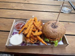 Dr. Carrot burger w/ sweet potato fries  at Las Vegan's - Kazinczy Trailer in Budapest
