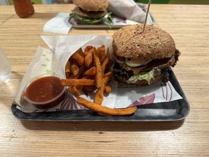 Seitan burger  at Las Vegan's - Kazinczy Trailer in Budapest