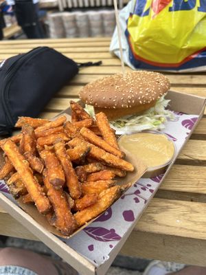 chicken burger and sweet potato fries   at Las Vegan's - Kazinczy Trailer in Budapest