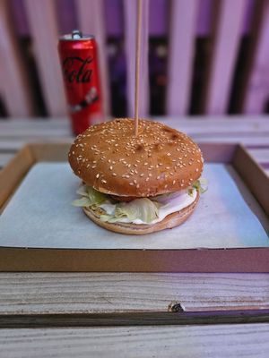 Chicken burger at Las Vegan's - Kazinczy Trailer in Budapest