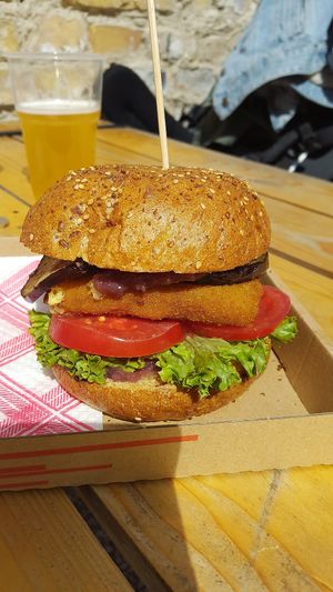 'Coated burger'  at Las Vegan's - Kazinczy Trailer in Budapest