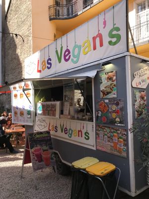 food truck at Las Vegan's - Kazinczy Trailer in Budapest