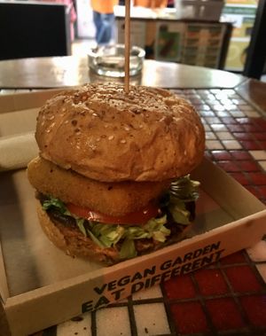 Sweet Dream Burger at Las Vegan's - Kazinczy Trailer in Budapest