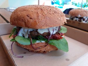 Closer at Las Vegan's - Kazinczy Trailer in Budapest