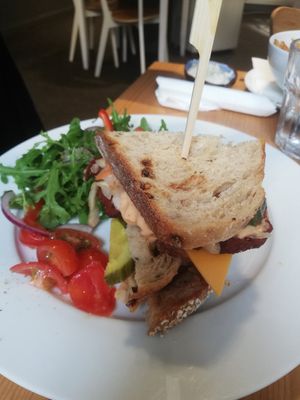 Ruben at Holy Cow in Edinburgh