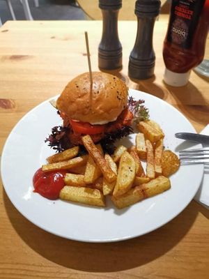Jackfruit burger at Holy Cow in Edinburgh