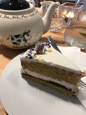 Victorian sponge cake at Holy Cow in Edinburgh