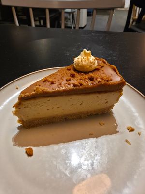 Cheesecake at Holy Cow in Edinburgh