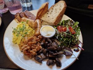 Full Breakfast at Holy Cow in Edinburgh