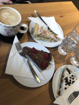 The pumpkin cake, the chocolate and the banana/peanut butter cake at Holy Cow in Edinburgh