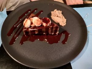 Banoffee cake at Lime Bistro in Athens