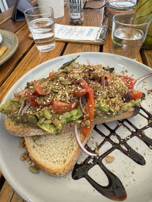 Avo smash vgo   at The Lilydale General in Lilydale