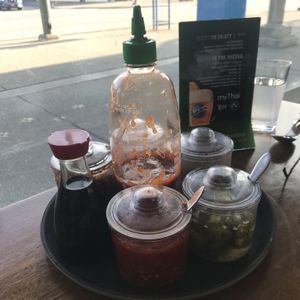 Condiments at MyThai in Anchorage