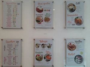 Menus at La Biciclette in Panama City