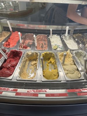 Red labels = vegan   at Creme de la Creme in Prague