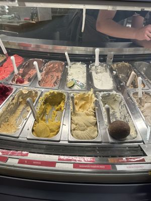 Red labels = vegan   at Creme de la Creme in Prague