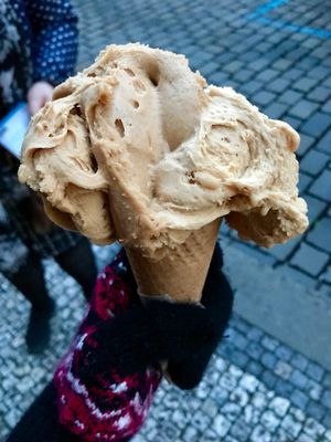 Caramel and peanut at Creme de la Creme in Prague