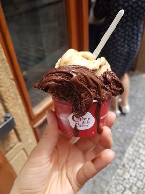 Vegan Salted Peanut and Vegan Chocolate Ice Cream at Creme de la Creme in Prague