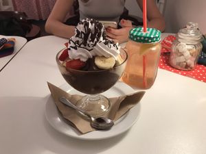 Sundae at Creme de la Creme in Prague