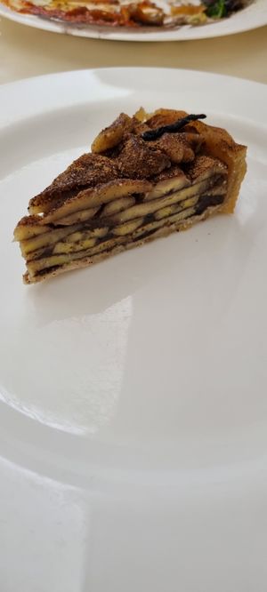 Banana cake at San Te Tang in Petropolis