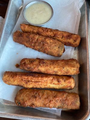 Fried pickles at Citizen Eatery in Austin