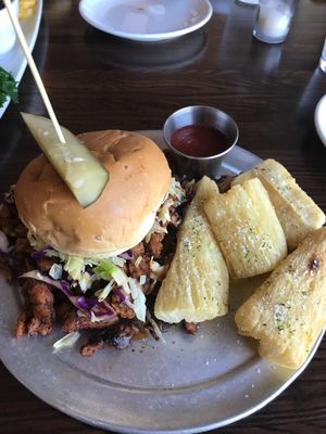 Pulled Plant Sandwhich at Citizen Eatery in Austin