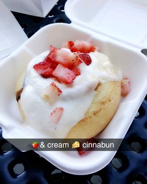 Yummy ❤ at Cinnaholic in Brea