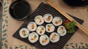 com cuốn rộng biển / kimbap (rice rolled in seaweed) at Ngo Vegetarian in Ho Chi Minh City