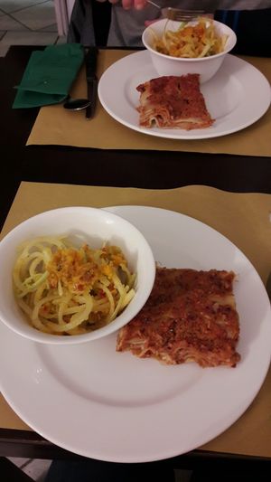 Lasagne & raw veggies at Un'Altra Idea in Bologna