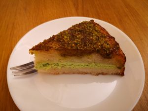 Pistachio cake at Un'Altra Idea in Bologna