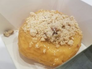 Vegan apple at Doughnut Time - QVB in Sydney