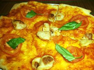 Pizza with home-made delicious vegan cheese at La Pasta in Siem Reap