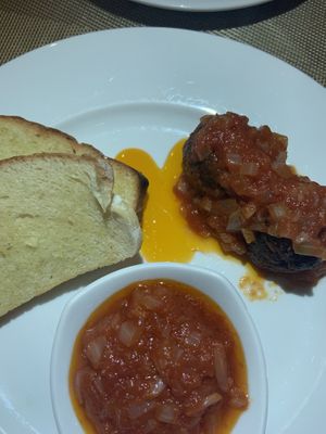 Vegan meatballs and garlic bread at La Pasta in Siem Reap