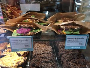Hummus and avocado sandwich (wholegrain) at Espresso House - Vesterbrogade in Copenhagen