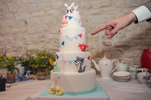 Wedding cake. Photo by Assassynation at Tiny Sarah's Cakes in Wokingham