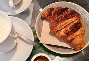 Chocolate croissant at Pappare' in Bologna