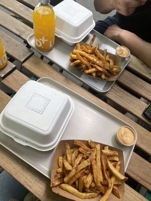 Lunch  at Season Square in Paris