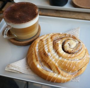 Cinnamon Roll + Cappuccino at Season Square in Paris