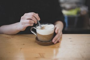 Latte Macchiato at Season Square in Paris